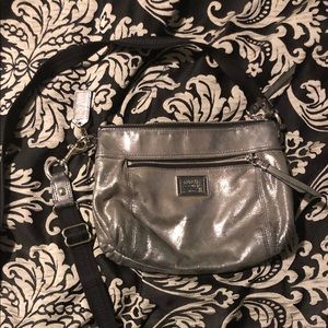 Authentic Coach Poppy crossbody